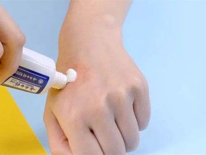 找真相|烫伤抹牙膏？鱼刺卡喉要喝醋？这些家庭急救误区你不可不知