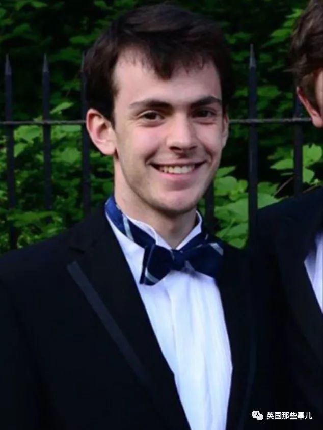 半羊人纳尼亚,纳尼亚传奇羊人