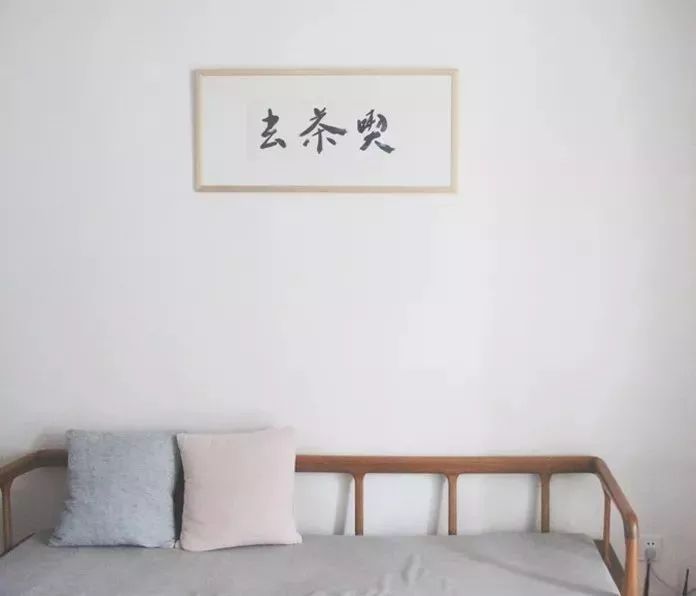 断舍离女人插画,断舍离收纳达人整理房间视频日本