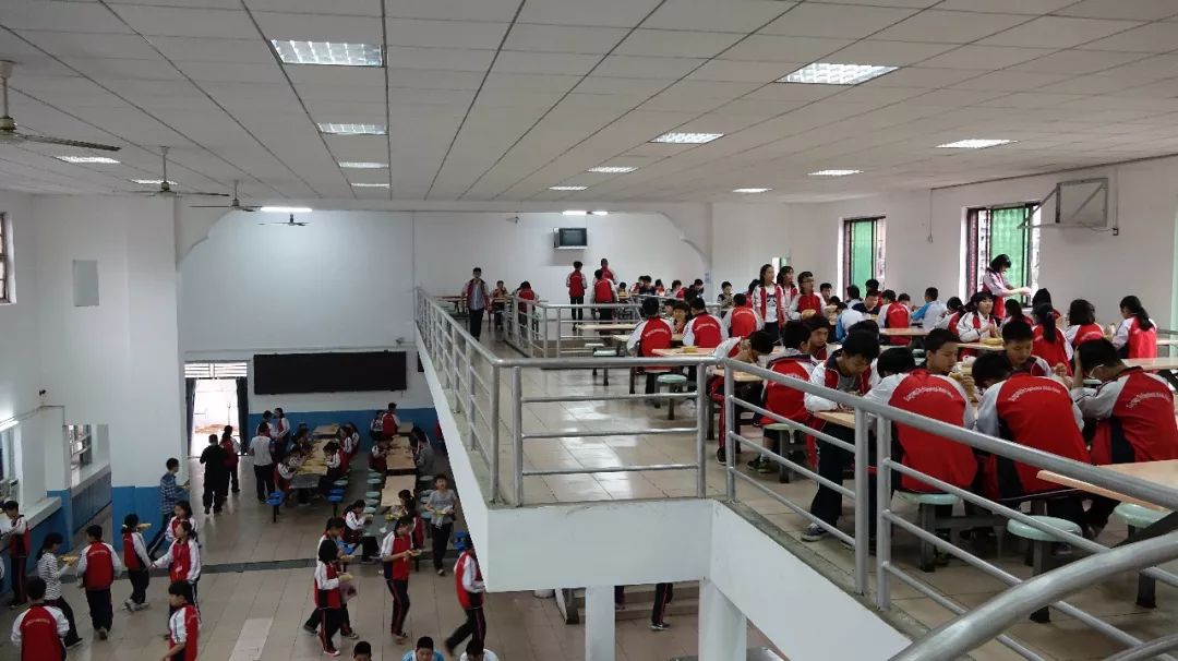 喜讯传来，这所学校厉害了！四中五中录取率名列全市前茅