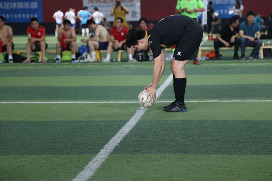 足球比赛捷报,足球喜报