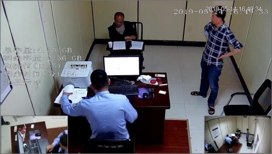 俩专偷高档酒的流窜作案贼落网,偷外卖惯犯民警抓获