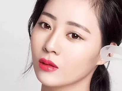 纹眉一周后眉毛还没完全掉痂,纹眉之后我的眉毛不长了