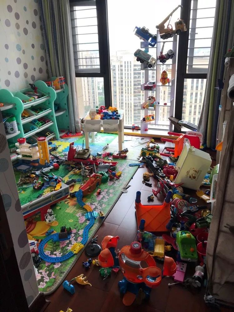 小米扫地机器人是鸡肋吗,扫地机器人选购和使用经验