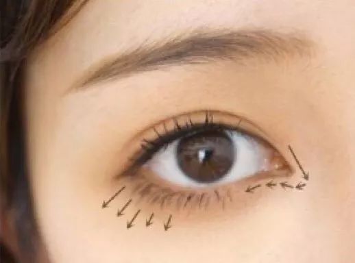 什么样的脸型不容易老,脸型比同龄人看起来小