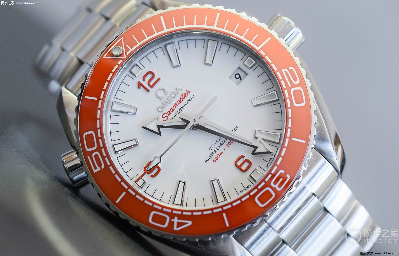 欧米茄海马600海洋宇宙厚度多少,欧米茄海洋宇宙600米新款评测