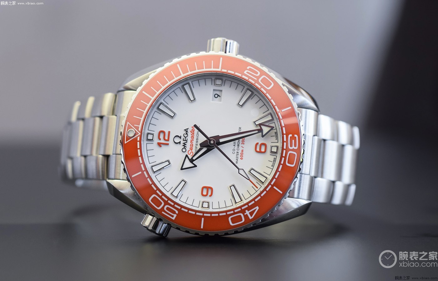 欧米茄海马600海洋宇宙厚度多少,欧米茄海洋宇宙600米新款评测