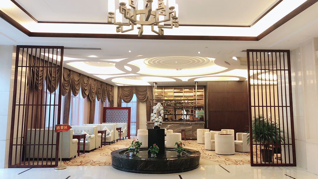 定了！我的婚礼就在8月4日