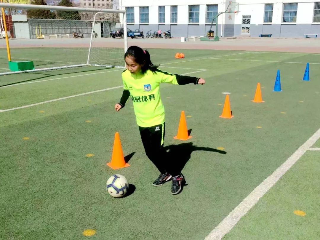 炫动的足球快乐的少年——金昌青少年足球运动发展扫描