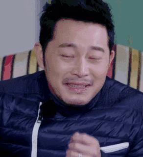 电动车闯红灯为啥是主责不是全责,电动车闯红灯全责的医疗费怎么办