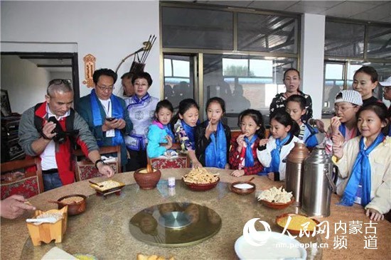 内蒙古青青草原为生态增加新亮色,内蒙古自治区绿色发展