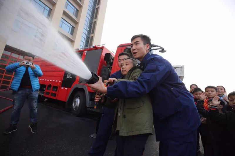 各种夏令营活动集合,夏令营即将开始招生