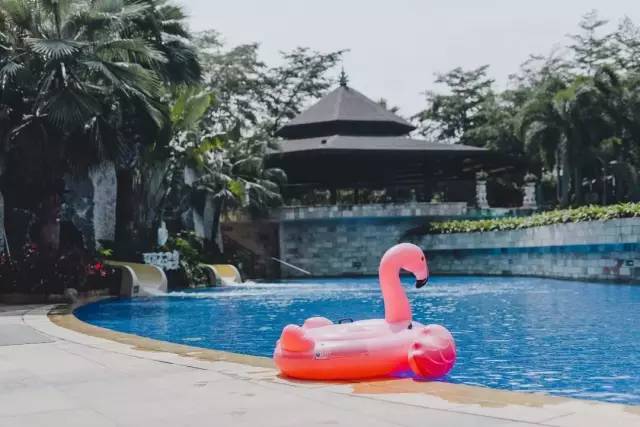 沉浸式泡温泉夏日玩水圣地推荐,送福利啦