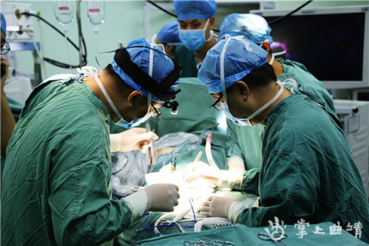 医院开展首例房间隔缺损封堵术,单孔微创胸腔镜手术