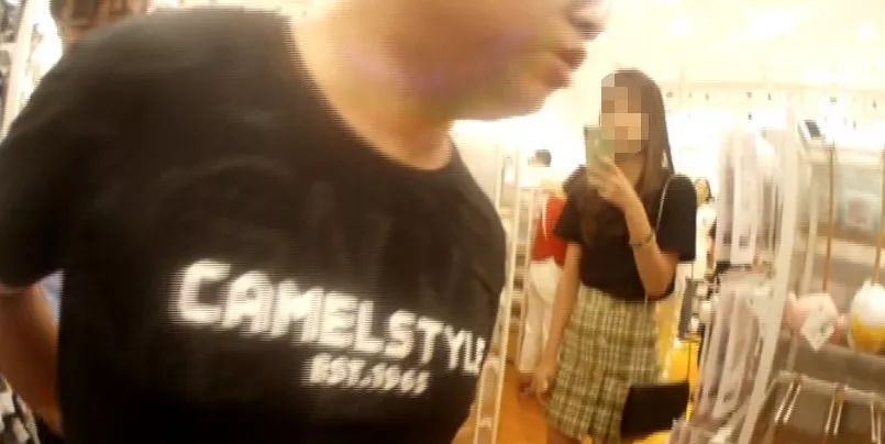 男子偷女士裙子被警察抓,专偷女性贴身衣物中年男子被抓获
