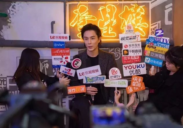 李承铉宠妻狂魔实锤,宠妻狂魔李承铉戚薇