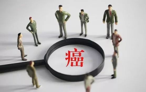 左肩膀疼痛怎么判断是不是癌症,右肩膀疼痛是癌症前期还是后期