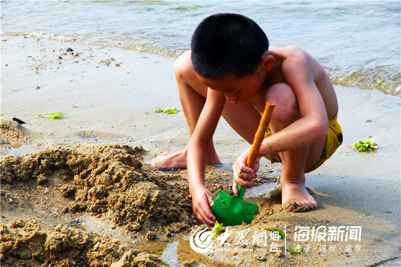 对烟台人来说，不洗海澡（xiajiaozi）就不算过夏天