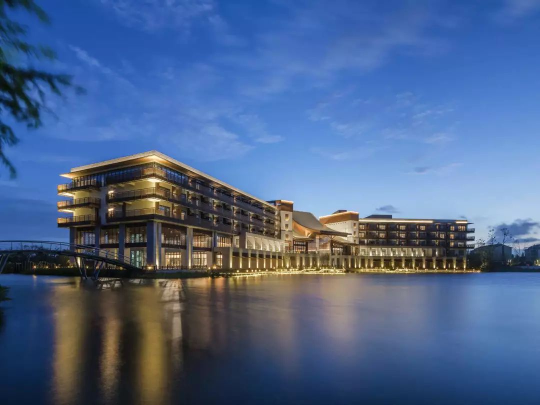 水月周庄铂尔曼酒店夜景,周庄水月铂尔曼酒店