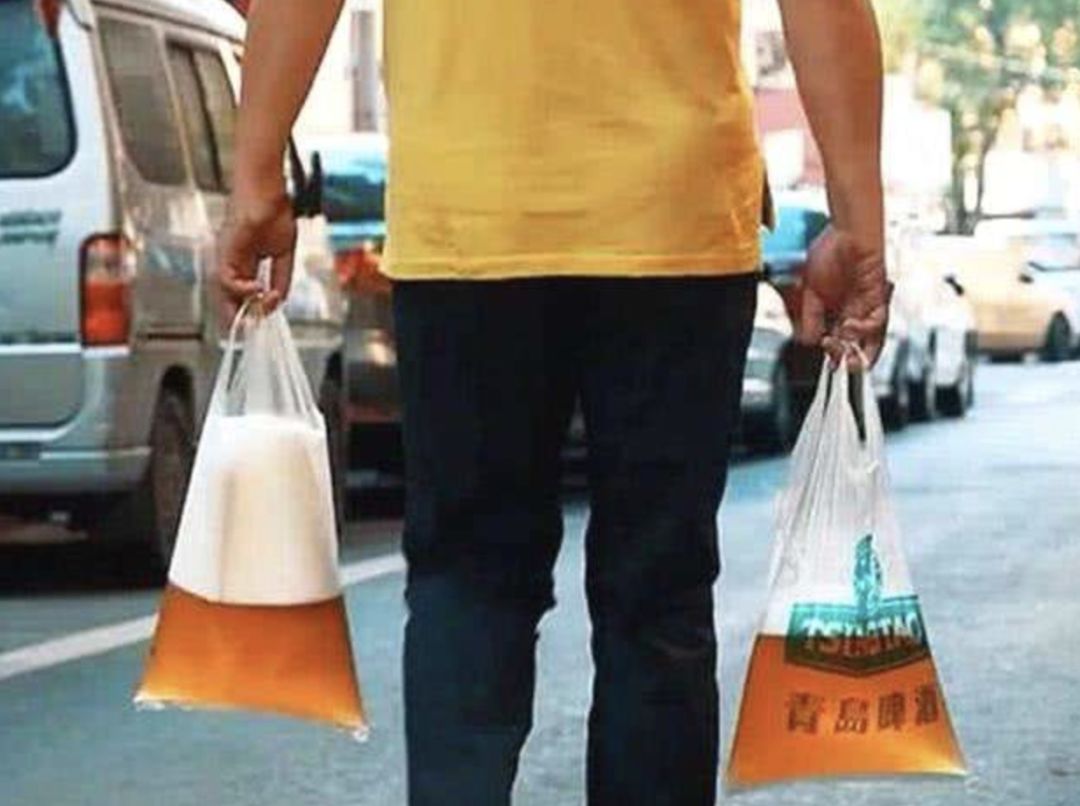 青岛袋装密封袋啤酒,青岛袋袋啤酒