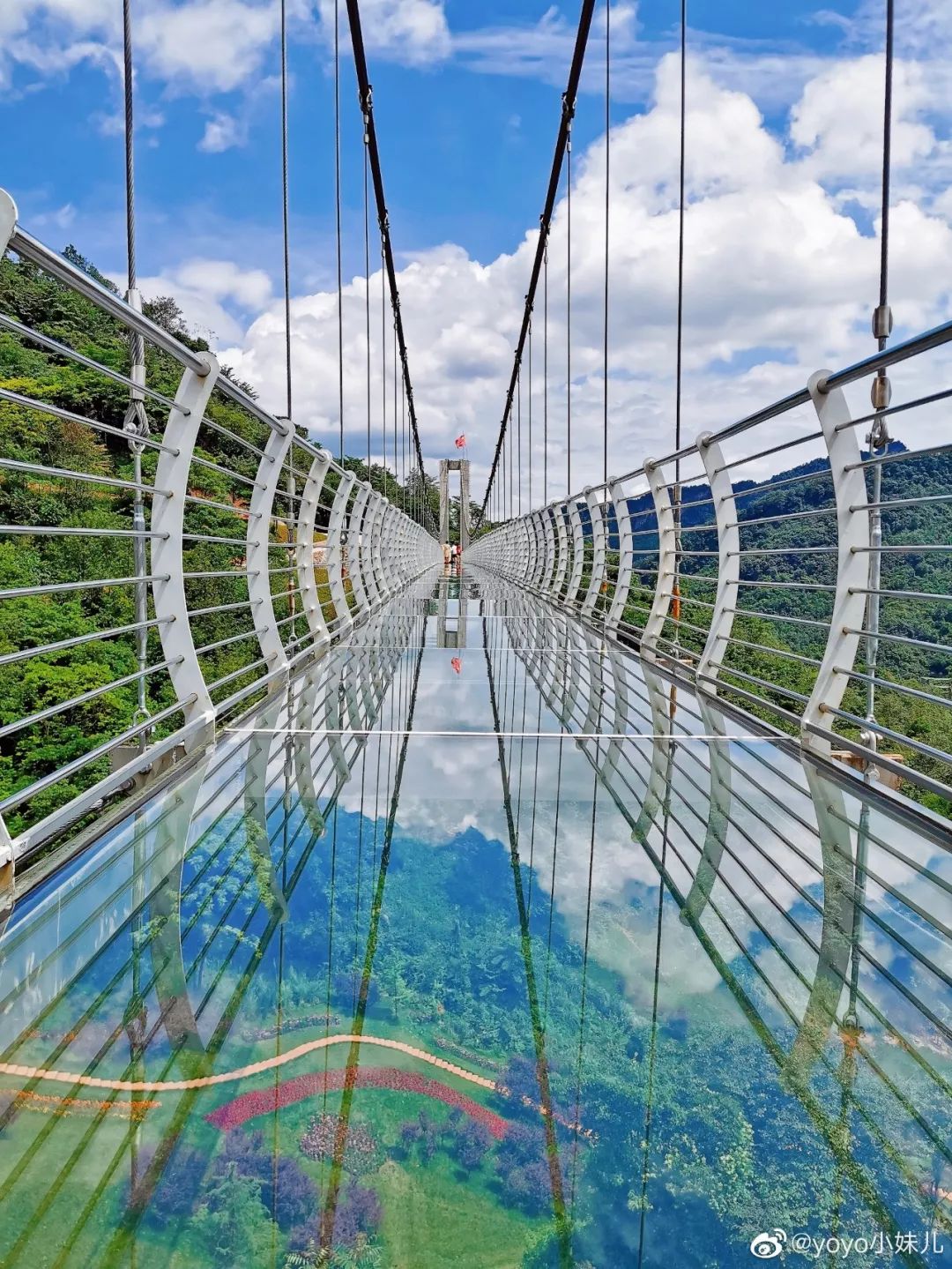 成都有没有玻璃栈道景点,成都最长的玻璃栈道