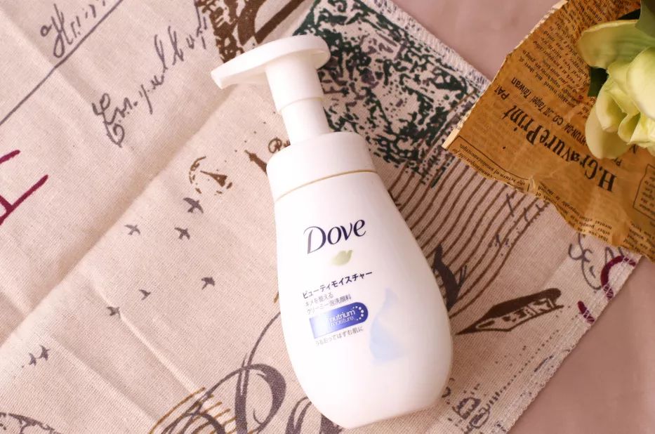 洗出黑头的洗面奶测评,最好用的洗面奶测评温和不刺激