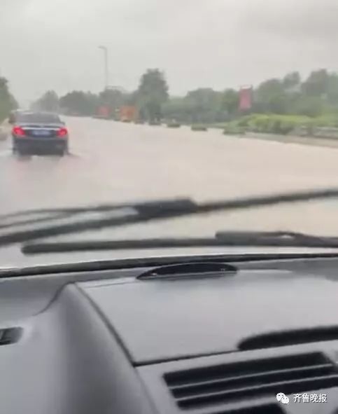 最新！利奇马或在海阳登陆！烟台暴风雨来了，山东全面进入应急态势：停业、停课！