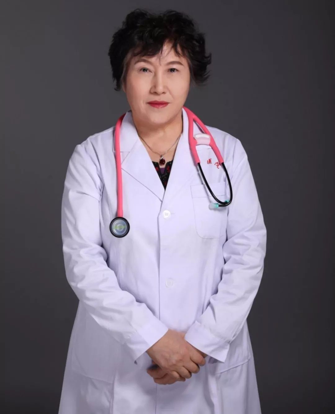 现在中医院坐诊10大名医,北京知名中医专家在哪里坐诊