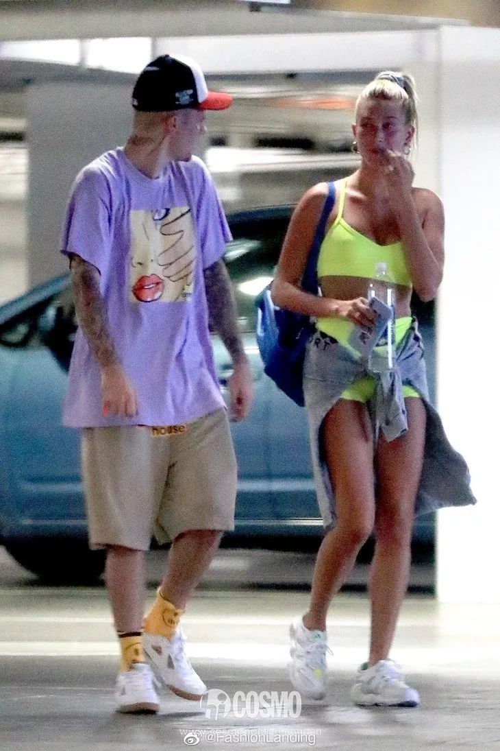 比伯海莉最近新消息,时尚典礼比伯海莉