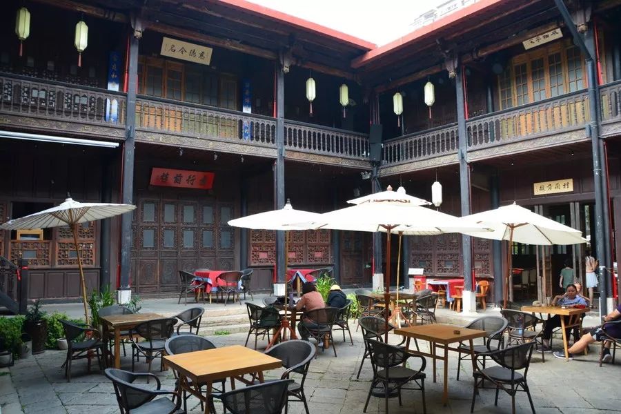 春城秀风光,春城秀昆明一座有温度的城市