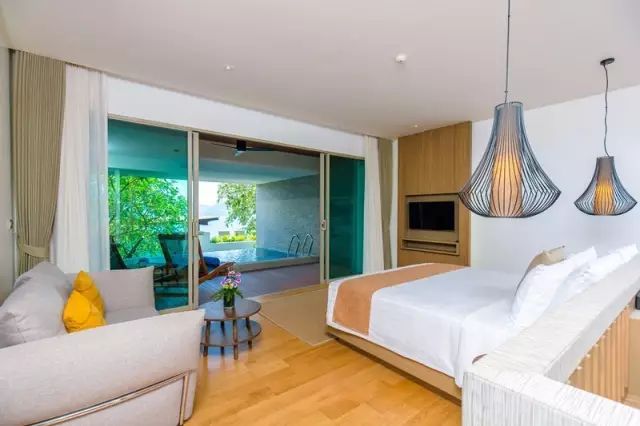 普吉岛旅游性价比酒店,普吉岛无边泳池酒店看海