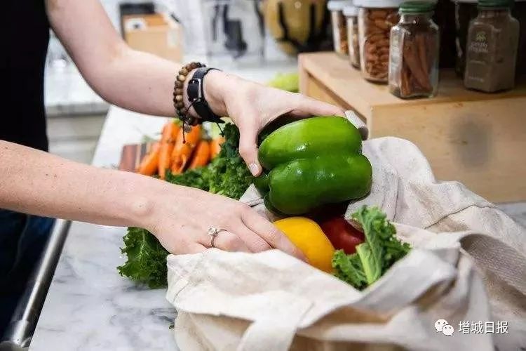 广州人过年买年货一定要小心,去澳门必买三样东西