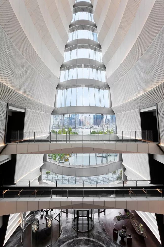 魔都这家精品酒店,看魔都全景的酒店