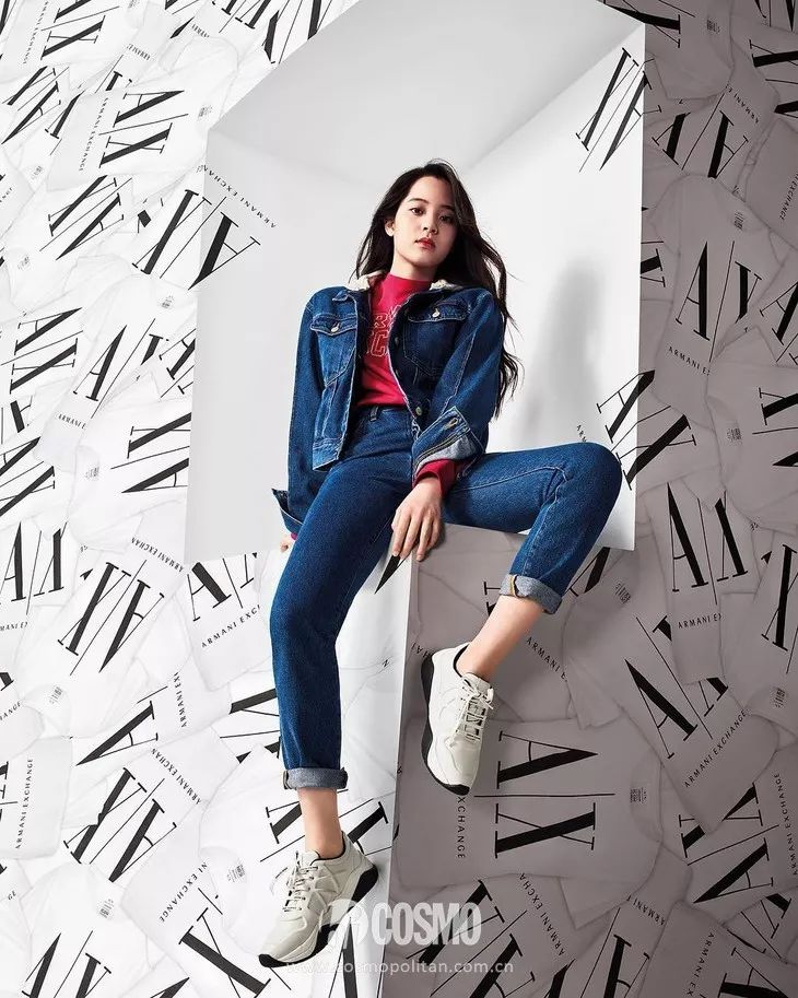 牛仔外套怎么搭配显瘦,落肩牛仔外套显人胖还是显瘦