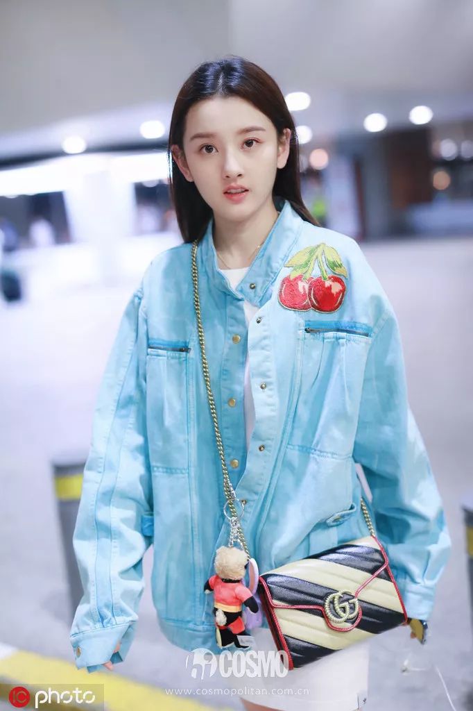 牛仔外套怎么搭配显瘦,落肩牛仔外套显人胖还是显瘦