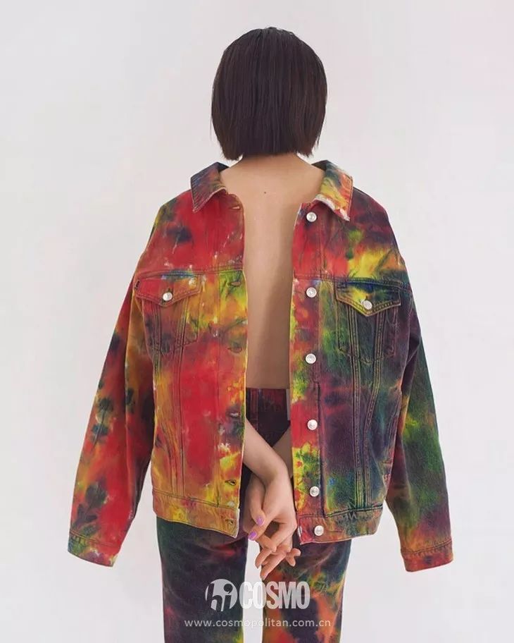 牛仔外套怎么搭配显瘦,落肩牛仔外套显人胖还是显瘦