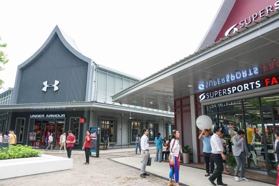 泰国买兰蔻口红,兰蔻200口红全球购