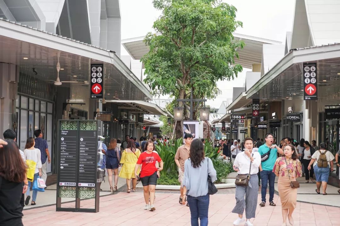 泰国买兰蔻口红,兰蔻200口红全球购