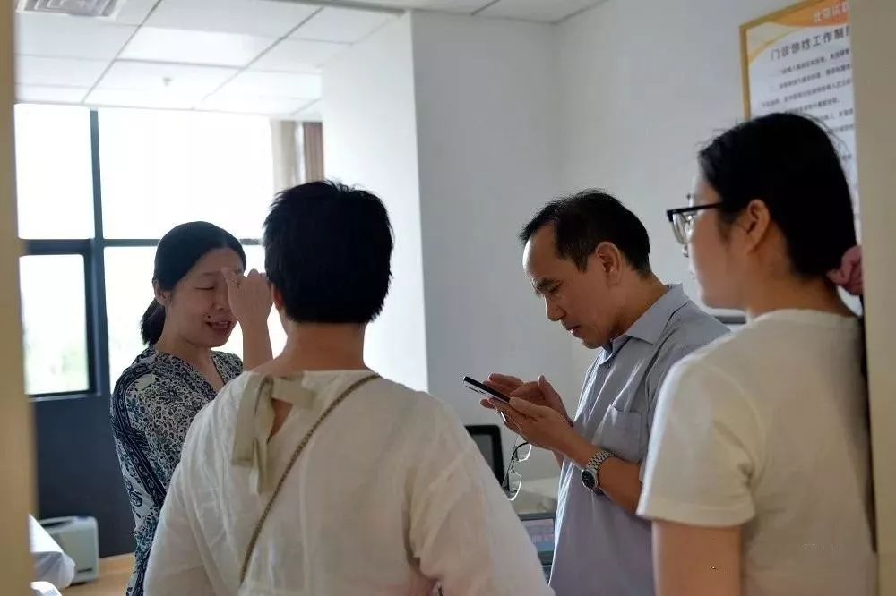 首届朗格罕天使之家医患交流会议程回顾：多领域专家全面解答罕见病LCH