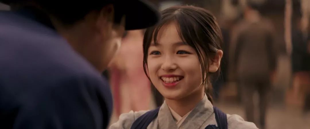 日本首相一年工资,日本首相的工资以及补贴