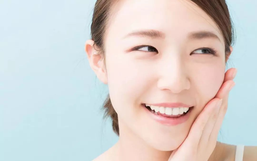 乳液和面霜哪个锁水效果好,补水保湿滋润锁水125ml