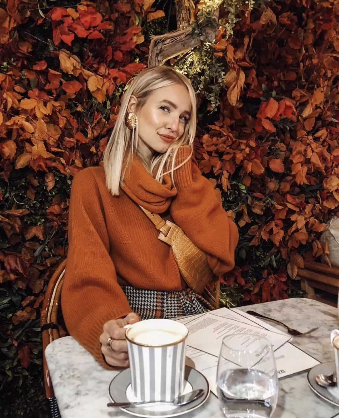 秋季灵感碰瓷-今年没有一件这样的「南瓜色」单品，都不算秋天