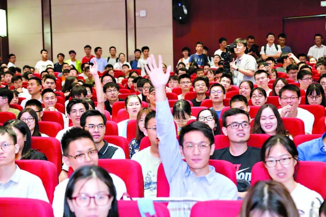 关注格力董明珠店,董明珠谈格力今年目标