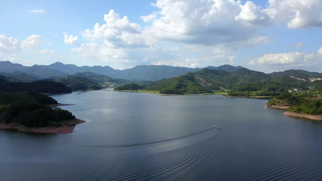 您就是义乌的“代言人”！接到这个电话，千万别挂掉