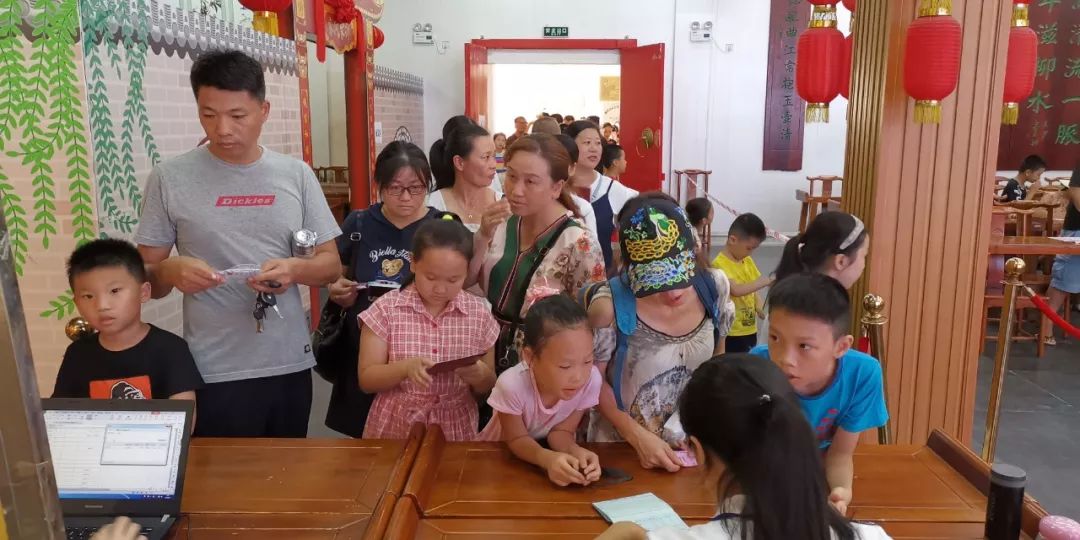 柳州市教育大讲堂,柳州文庙立秋公益课视频