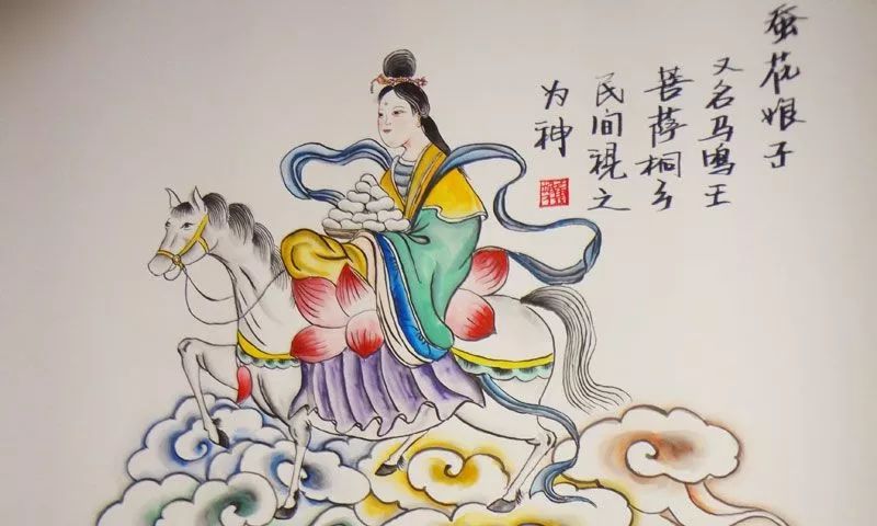 棉花被与蚕丝被哪个好,棉花被跟蚕丝被哪个好