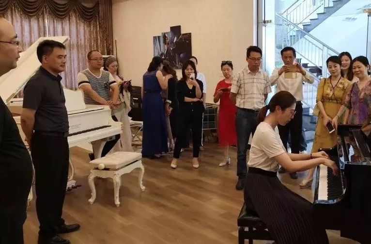 新闻关注丨常山钢琴让衢州音乐家们感到惊喜：咱衢州也能生产高品质钢琴