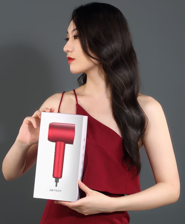 戴森顺滑直发,戴森适合吹毛躁发质吗