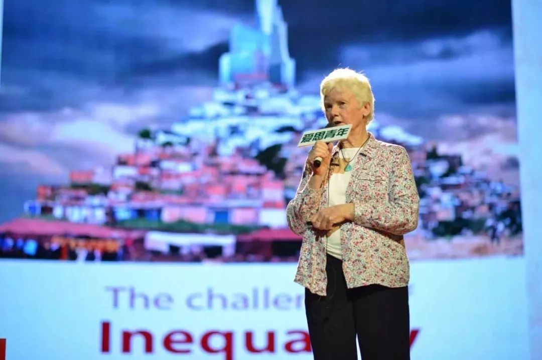 当了二十年老师却被说是文盲,做了几十年老师迷茫