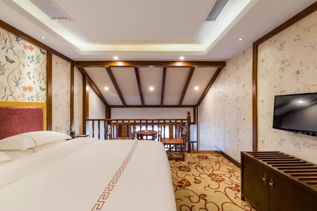 “三清赏明月，天涯共此时”，三清山女神邀你共度月圆之夜！